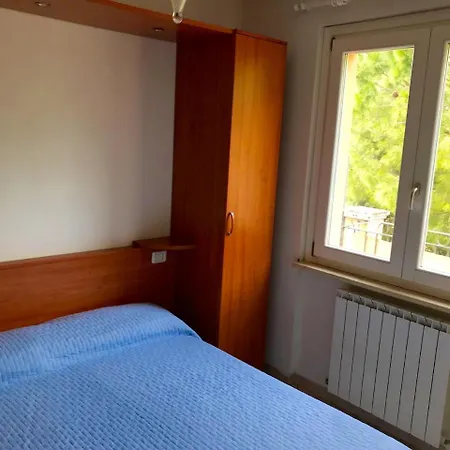 شقة S176 Nuovo Bilocale Con Terrazzo Sx